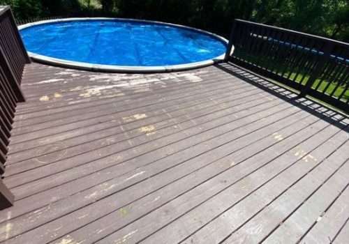 Preparing Your Deck for Cleaning