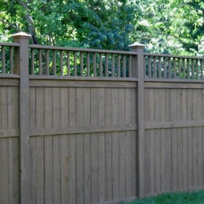 Techniques for Staining Fence