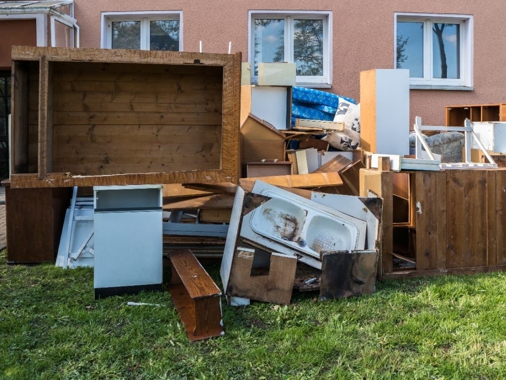 Tips for Choosing Eco-Friendly Junk Services